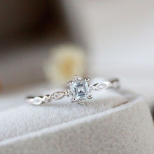 Load image into Gallery viewer, New Trendy Crystal  Engagement Claws Design Hot Sale Rings For Women AAA White Zircon Cubic elegant rings Female Wedding jewerly - accessories4girls
