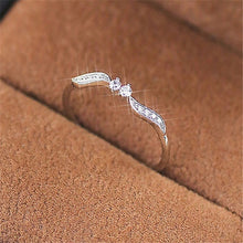 Load image into Gallery viewer, New Trendy Crystal  Engagement Claws Design Hot Sale Rings For Women AAA White Zircon Cubic elegant rings Female Wedding jewerly - accessories4girls