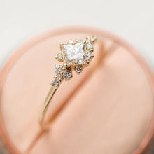 Load image into Gallery viewer, New Trendy Crystal  Engagement Claws Design Hot Sale Rings For Women AAA White Zircon Cubic elegant rings Female Wedding jewerly - accessories4girls